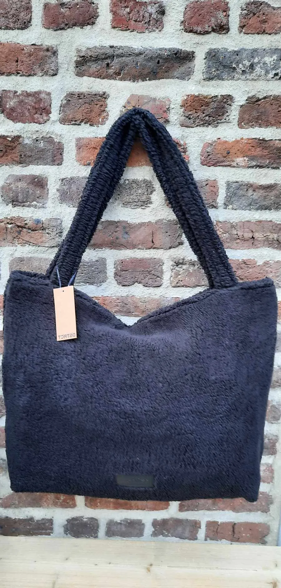 Dstrct Teddy Big Bag tas – Zwart